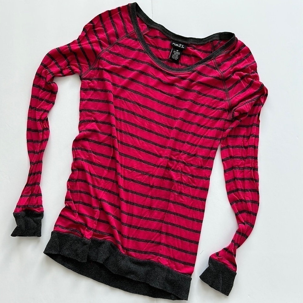 Rue21 Pink‎ Stripe LongSleeve Shirt Sz M